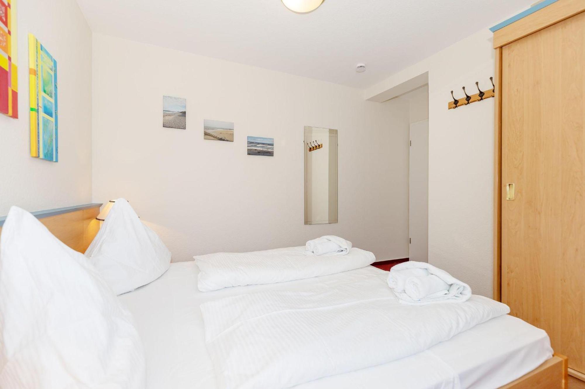 Strandschloesschen-i-we-10-9888 Appartement Ostseebad Kühlungsborn